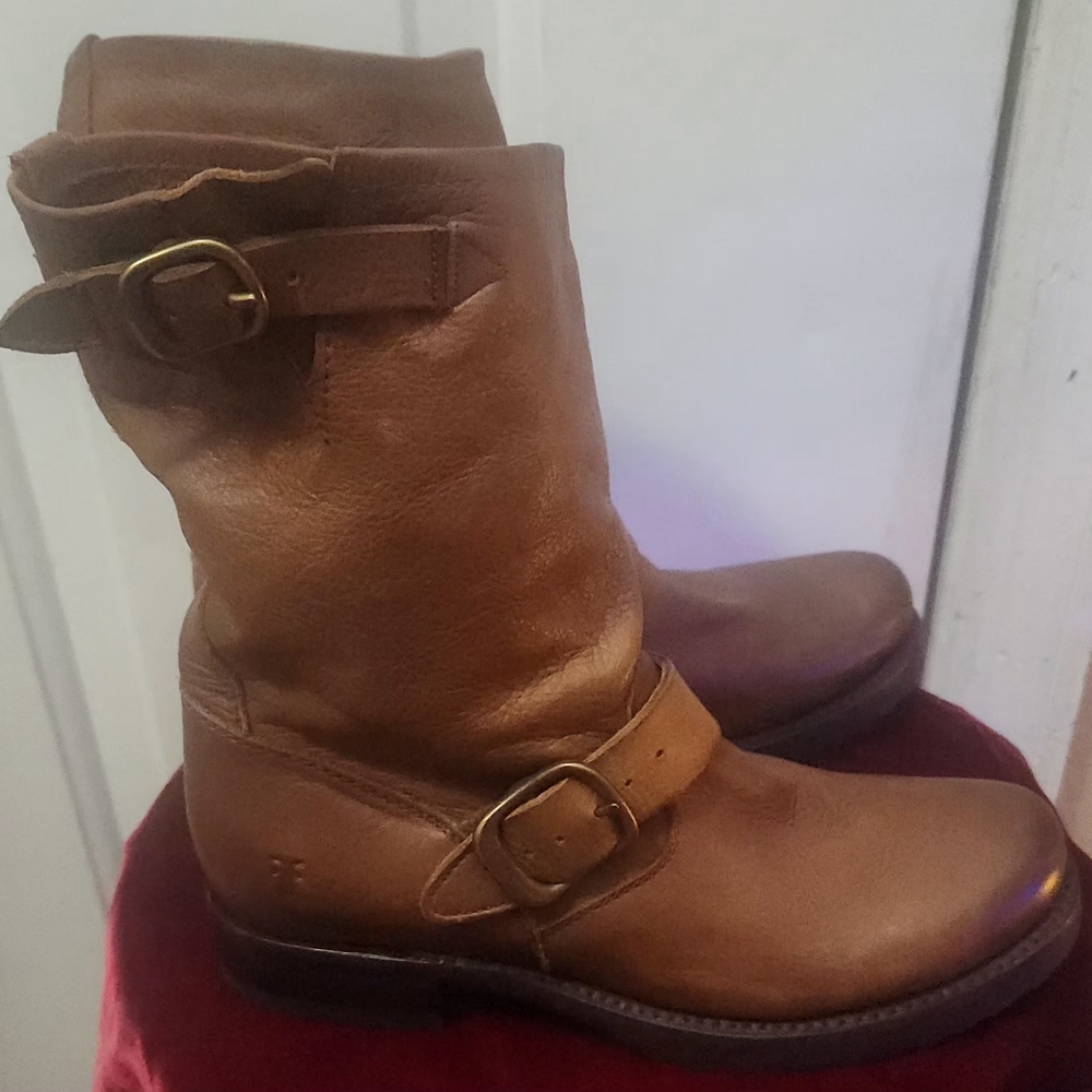 Frye Veronica Short Leather Cognac Boots Size 6.5 - Picture 3 of 11
